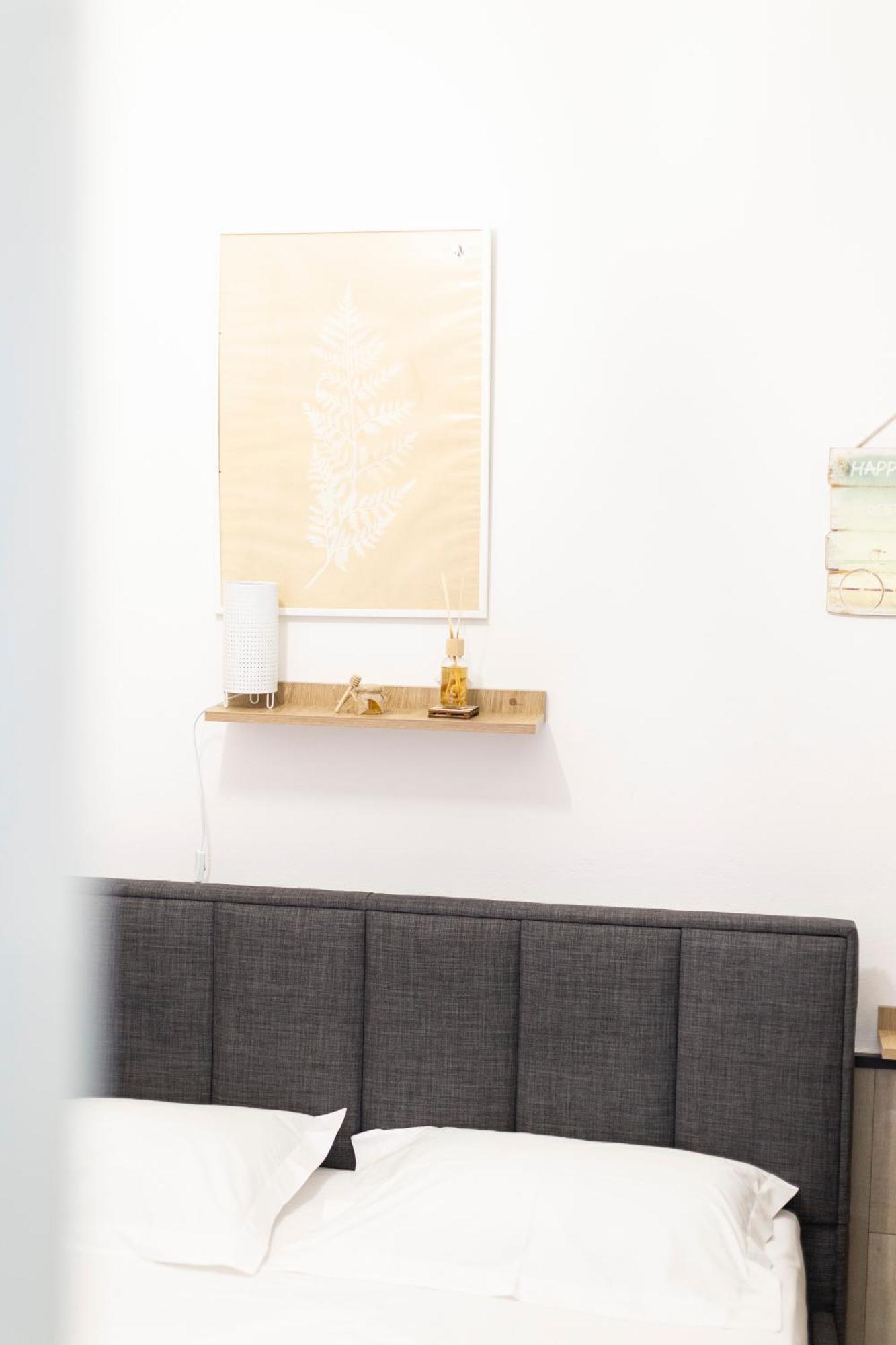 Tiny Cute Studio Near The City Center - 5 Min Walk Тирана Екстер'єр фото